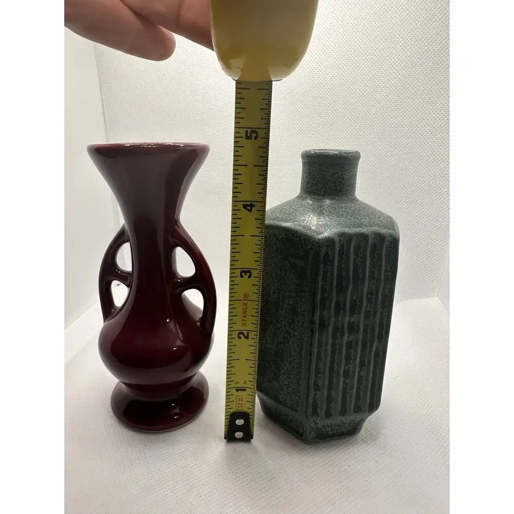 2 Small Vases Lot; 1 Maroon Amphora Style, 1 Green Japanese Sake Bottle/Bud Vase